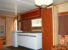 деревянные дачные домики база отдыха ночлеги на берегу озера в Польше Мазурские озера